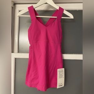 NWT Lululemon Push Your Limits Tank - Fuschia - Size 4 CrissCross Back Luxtreme